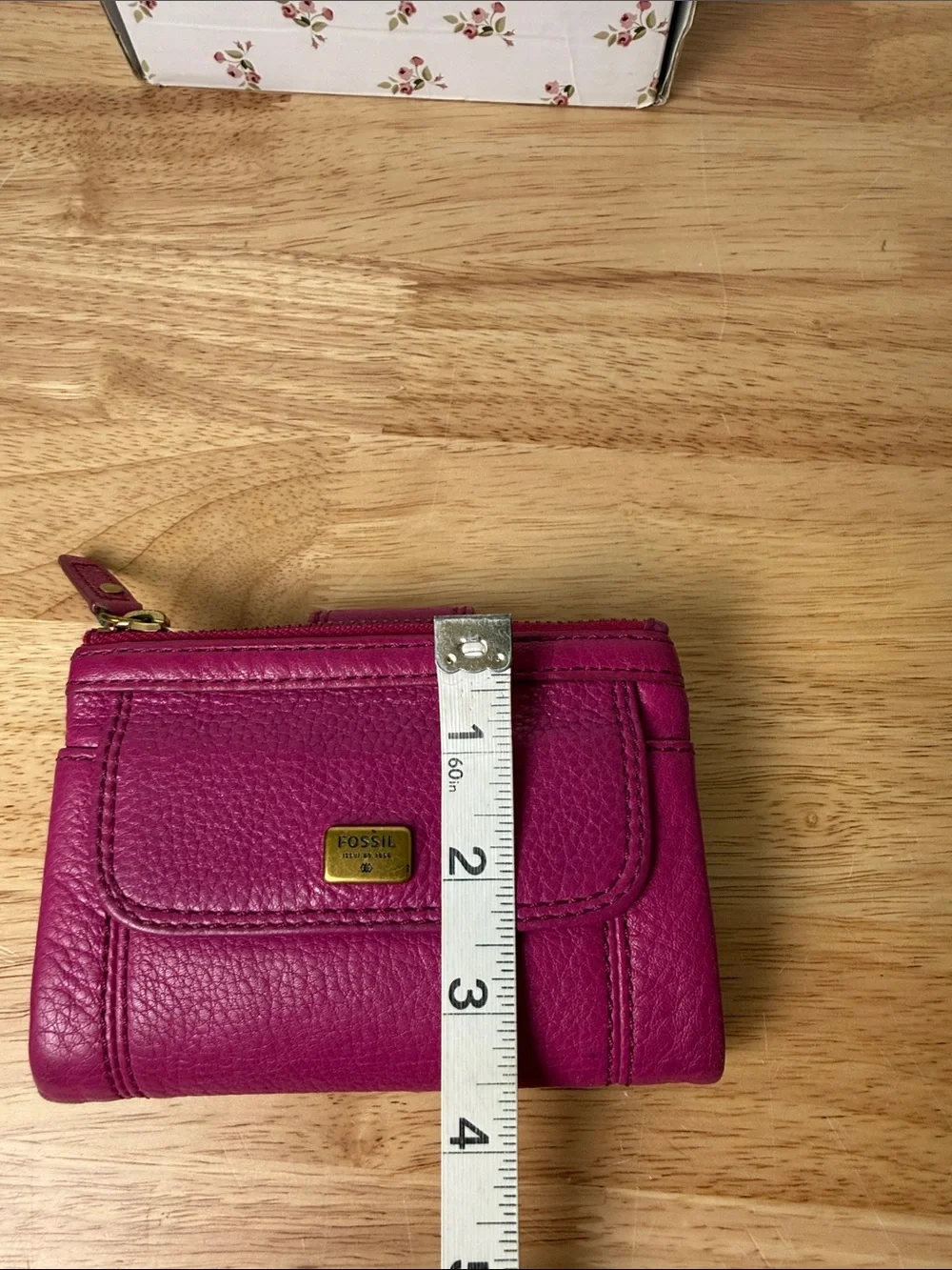Used Fossil Women’s Leather Wallet Organizer